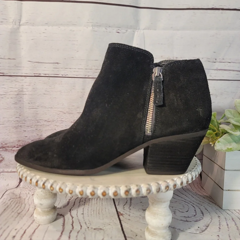 Frye Judith Black Suede Double Zip Bootie Size 8.5M
